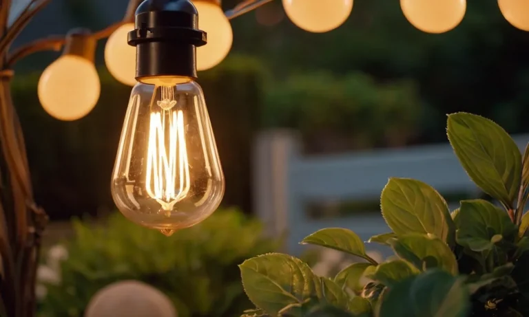 How To Replace The Bulb In Your Hampton Bay Outdoor Lighting