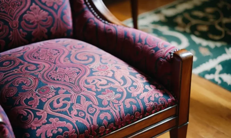 I Tested And Reviewed 10 Best Fabric For Reupholstering Dining Room Chairs (2023)