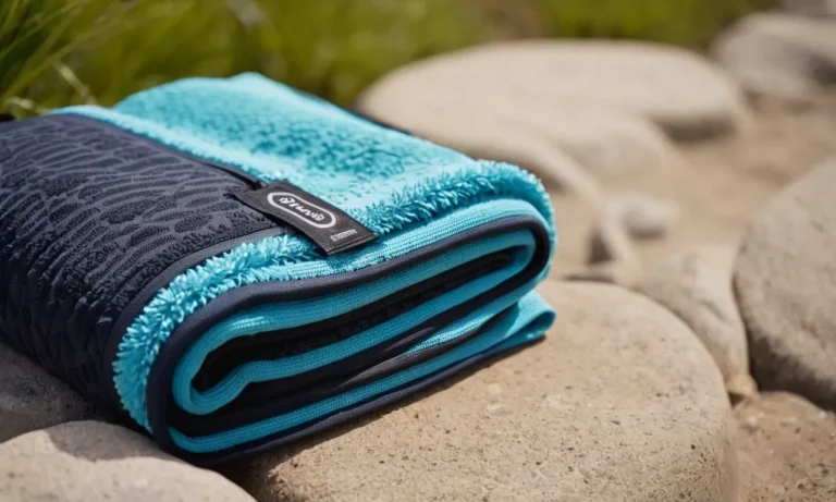 I Tested And Reviewed 10 Best Quick Dry Towel For Travel (2023)