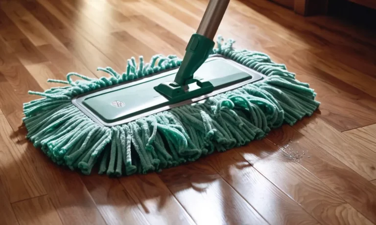 I Tested And Reviewed 10 Best Dust Mop For Hardwood Floors (2023)