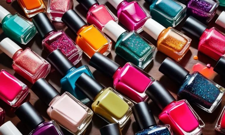 What Color Should I Paint My Nails? A Comprehensive Guide